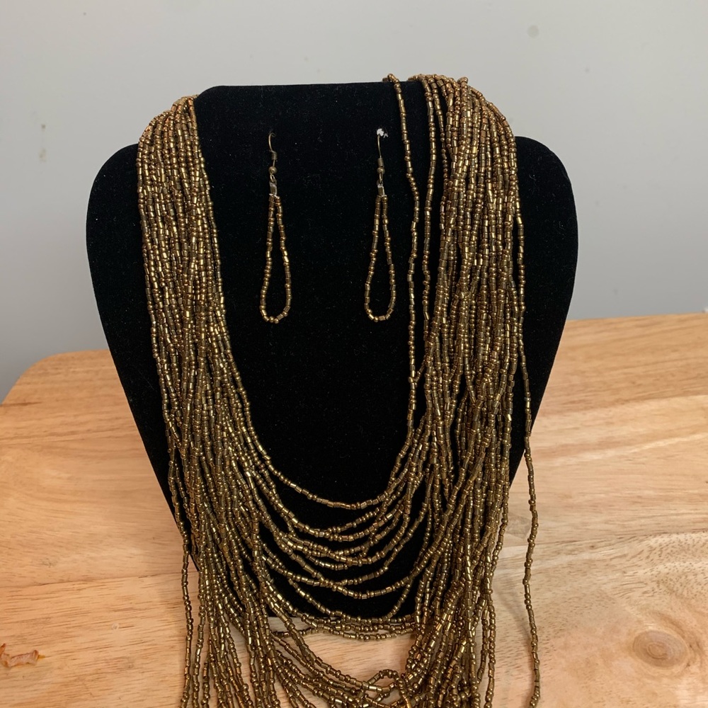 Necklace Set